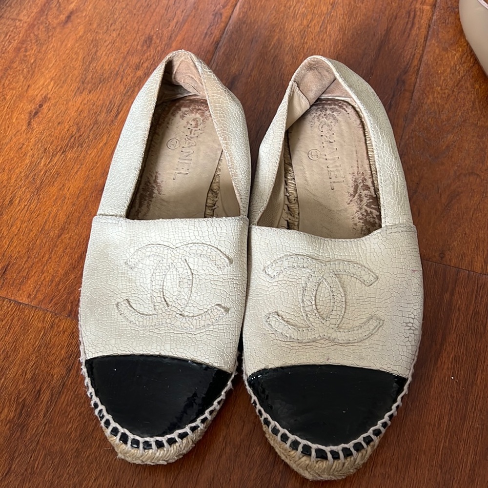Chanel Leather espadrilles